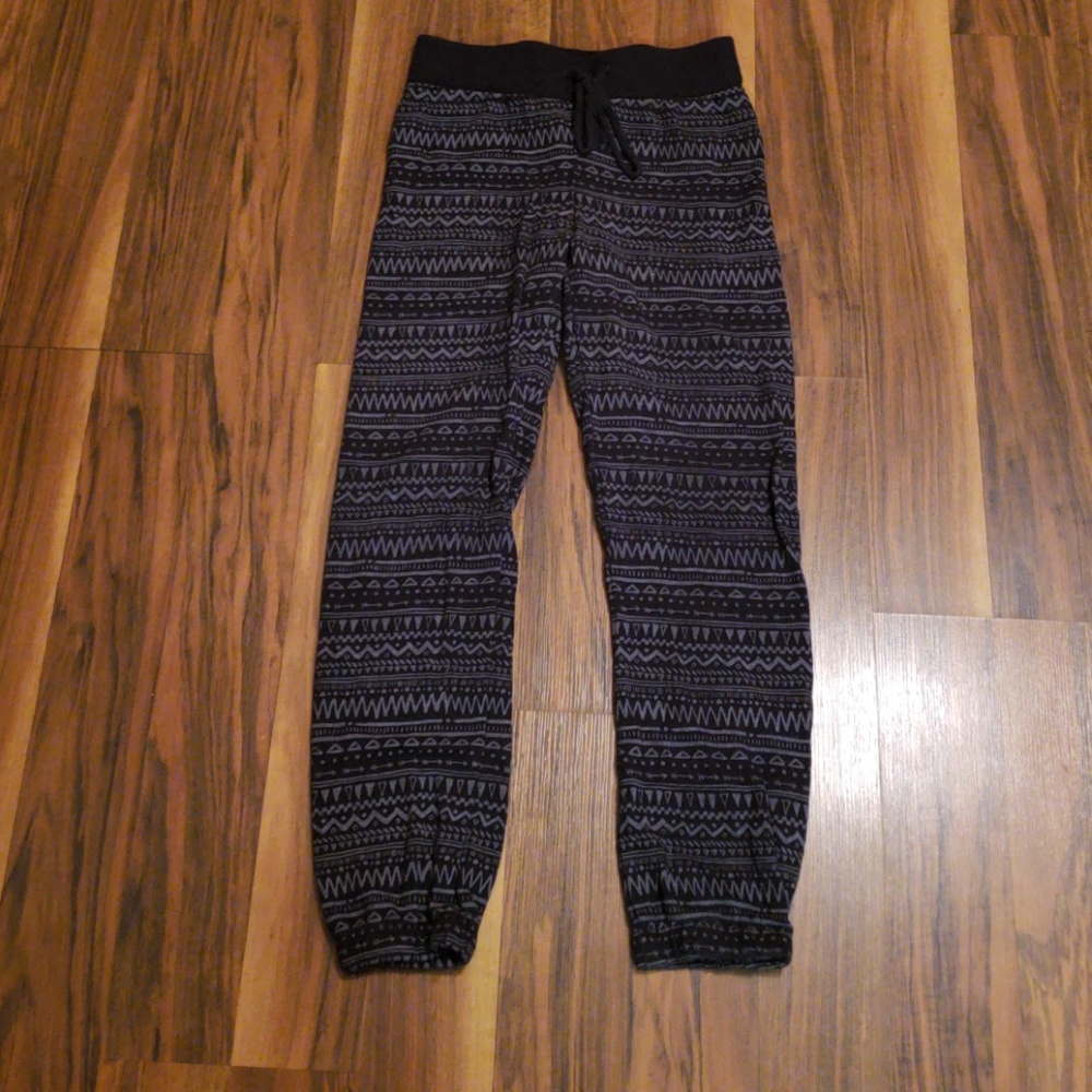Aztec joggers